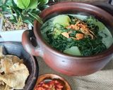 Foto langkah ke 5 dari resep Sayur Bobor Daun Lembayung.