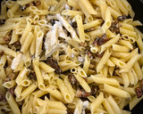 Foto del paso 4 de la receta: Macarrones con salsa de gorgonzola y nueces