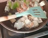 Foto langkah ke 1 dari resep Sambel Goreng Udang Tahu Tempe.