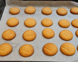 Foto del paso 5 de la receta: Galletas de mantequilla con chocolate blanco y almendra