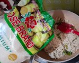 Foto langkah ke 5 dari resep Isian Lemper Ayam Suwir.