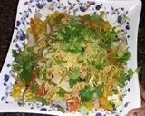 A picture of step 5 of Aloo tikki chat.