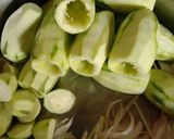 চিকেন পটলের দোলমা(chicken potoler dolma recipe in Bengali) রেসিপি ধাপ - 1 ছবি