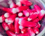 Hình bước làm 2 của món Củ Cải Đỏ Mini Ngâm Chua Ngọt