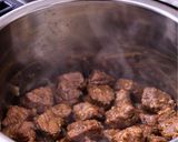 A picture of step 3 of Instant Pot Beef Mechado.