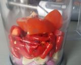 A picture of step 3 of Teri kacang pedas manis (spicy anchovy peanut).
