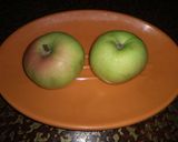 A picture of step 1 of Green Apple laddu.