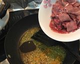 Foto langkah ke 3 dari resep Tumis daging jagung Muda bumbu kuning.