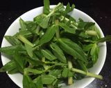 Hình bước làm 4 của món Ếch xào lăn