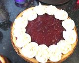 Foto del paso 1 de la receta: Cheesecake rellena de fresas 🍓