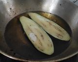 Foto langkah ke 1 dari resep Terong Teriyaki.