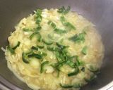 Foto del paso 3 de la receta Cazón en salsa verde con guisantes