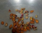 A picture of step 4 of Makhandi Halwa.