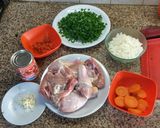 Foto del paso 1 de la receta: Guiso de arroz con pollo