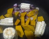 Foto langkah ke 2 dari resep Sayur Bening Kelor.