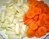 Tejfölös karalábéleves recept fázis 1 fotója
