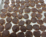 Foto del paso 8 de la receta: Galletas de chocolate y nuez