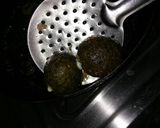 A picture of step 14 of Spinach Cheese Balls.