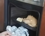 Foto del paso 3 de la receta: Pollo asado especial Navidad