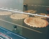 Foto del paso 4 de la receta: Tarta de frutillas (facilísima)