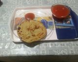 A picture of step 3 of Stuff parantha and tomato soup.