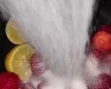 Une image de l'étape 1 de Confiture fraise basilic.
