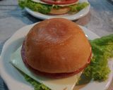 Foto langkah ke 4 dari resep Burger.