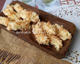 Foto langkah ke 7 dari resep Sagu Keju Special (Putih Telur).