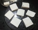 A picture of step 3 of Nazakat-e-Paneer.