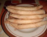 Foto langkah ke 5 dari resep Tape Stick Roll.