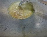 A picture of step 5 of Dal Palak.