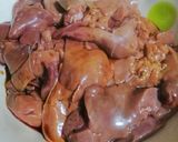 A picture of step 1 of Chicken Liver Kebabs 🍢.