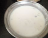 A picture of step 2 of Oats and orange rabri.