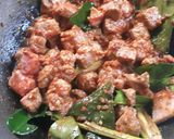 Foto langkah ke 2 dari resep Oseng Daging Mercon.