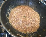 A picture of step 1 of 碗粿rice cake in the bowl.