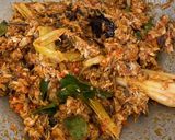 Foto langkah ke 3 dari resep Ikan Suwir Daun Jeruk Pedas.