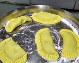 কিমা পিঠা /জামাই আদর পিঠা (keema pitha recipe in Bengali) রেসিপি ধাপ - 7 ছবি