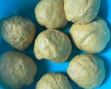 A picture of step 8 of Spiced Buns.