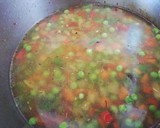 Foto del paso 3 de la receta: Arroz integral con guisantes