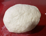 Foto del paso 1 de la receta: Pizza casera atún queso de Cabra mitad jamón York
