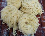 Foto langkah ke 5 dari resep Mie Telur Basah Buatan Bu Aziz.