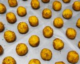Foto langkah ke 4 dari resep Palm Cheese Cookies (3 Kuning Telur).
