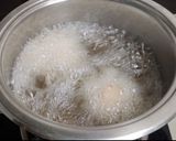 A picture of step 4 of Potato cheese balls.