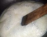 A picture of step 3 of Coconut-bread candy.