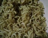 Foto langkah ke 2 dari resep Cemilan Pangsit Mie.