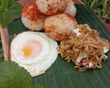 Foto langkah ke 3 dari resep Bola Bola Nasi Uduk.