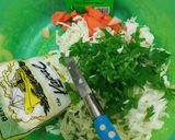 Foto langkah ke 1 dari resep Scrambel egg & beef soup.