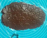 Foto langkah ke 4 dari resep Eggless Chocolate Cookies.
