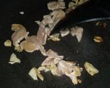 รูปขั้นตอนการทำที่ 1 ของ ข้าวผัดไก่ใส่ไข่