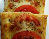 Pomidory i mozzarella na cieście francuskim krok przepisu 3 zdjęcie